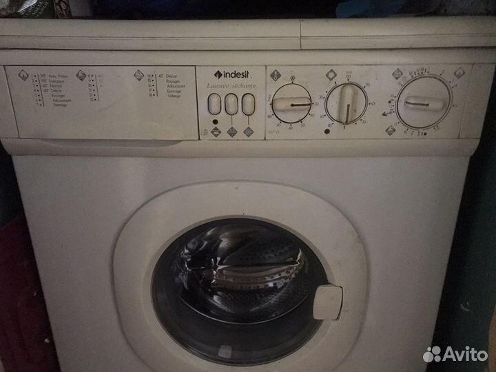 Стиральная машина indesit на запчасти