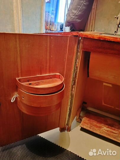 Швейная машина Подольск ножная