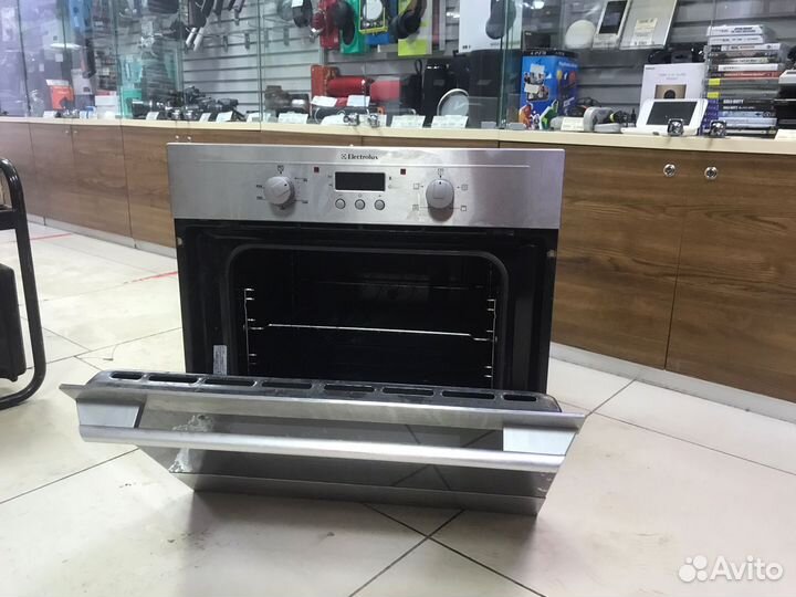 Газовый духовой шкаф Electrolux EOG 23400 X