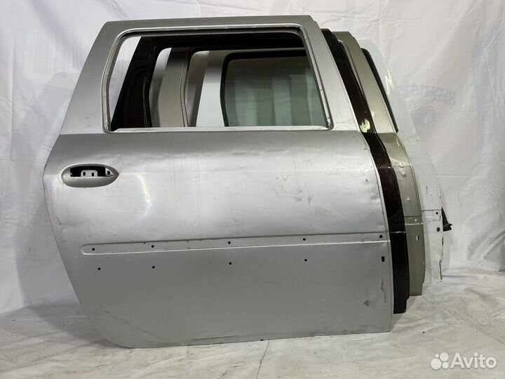 Дверь задняя правая LADA largus