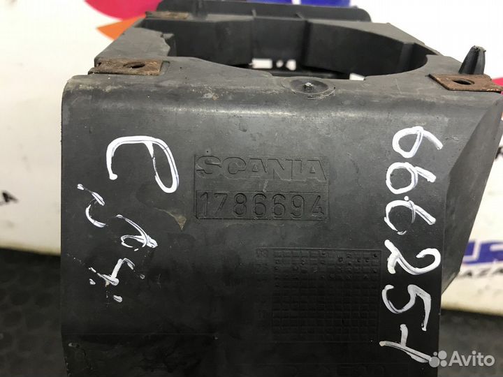 Кронштейн противотуманной фары Scania 5-series