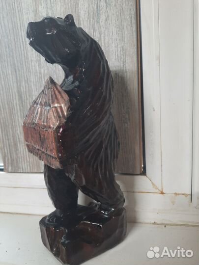 Статуэтка медведь