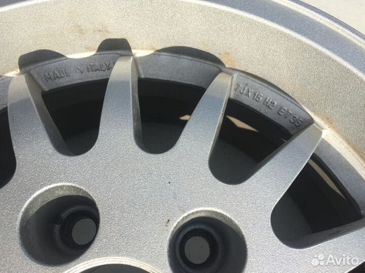 Литые легкосплавные диски 15R на BMW made in Italy