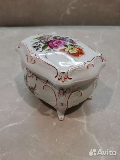 Шкатулка фарфоровая винтаж ГДР