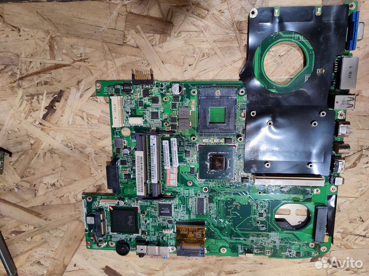 Материнская плата DA0ZD1MB6F0
