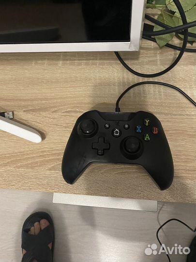 Проводной геймпад xbox