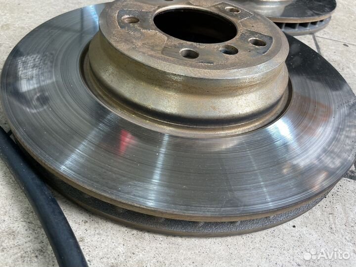 Диский тормозные bmw e90 335i