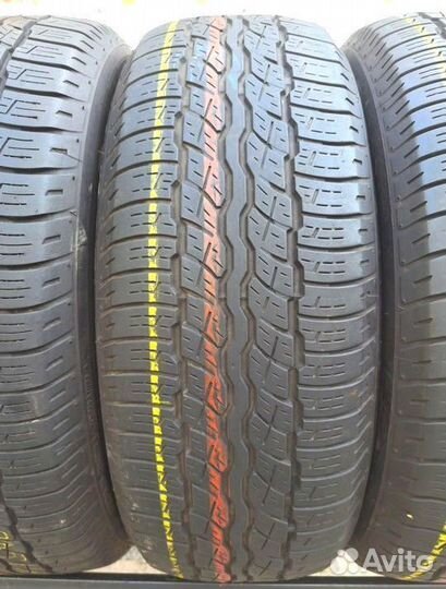 Bridgestone Dueler H/T 687 225/65 R17 102H