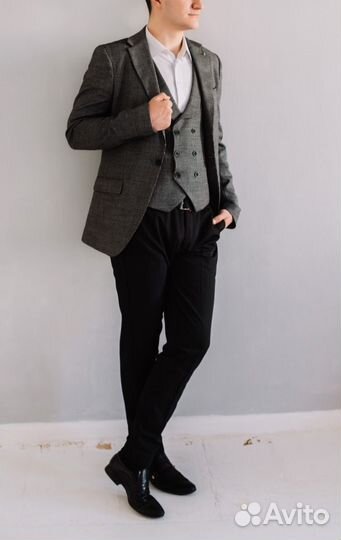 Пиджак серый размеры 44, 46
