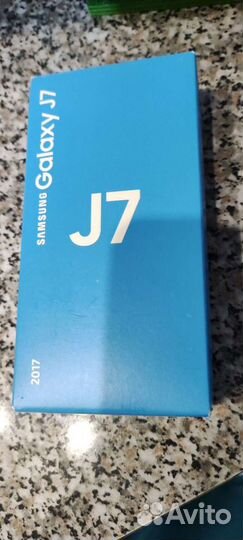 Samsung J7