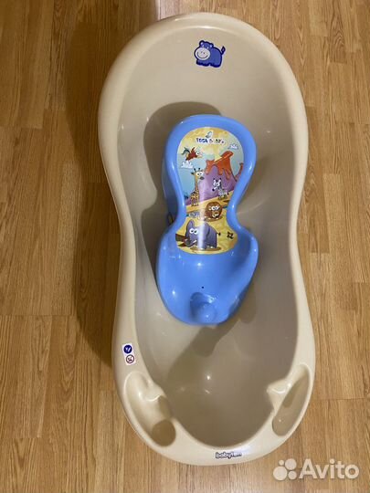 Ванночка для купания с горкой