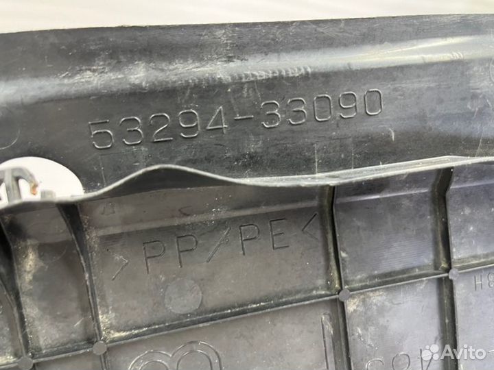 Дефлектор радиатора передний Toyota Camry V50