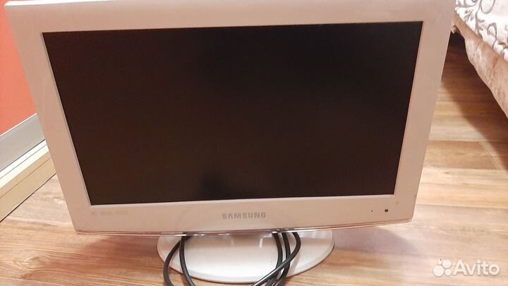 Телевизор samsung