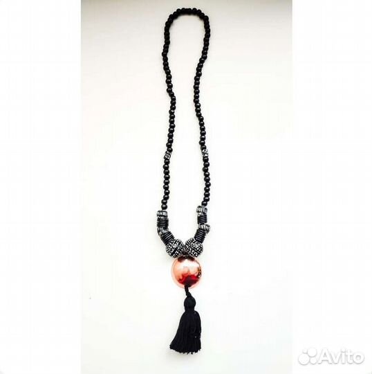 Бусы этнические с медным подвесом и кистями. Бохо