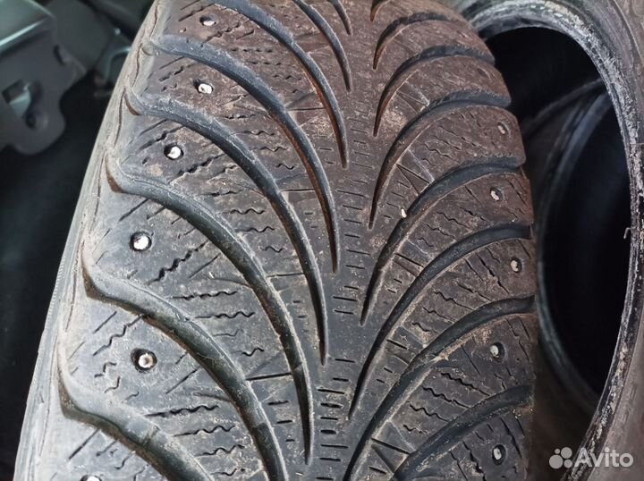 Sava Eskimo Stud 185/60 R15 88T