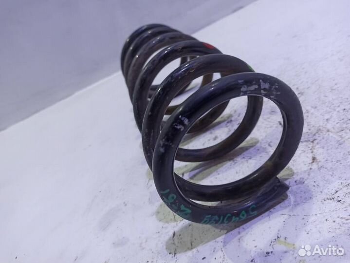 Пружина задняя Ниссан