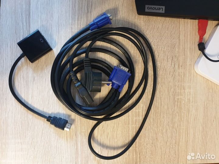 Монитор LG flatron W2242S