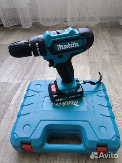 Шуруповерт Makita 21v