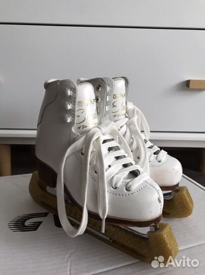 Фигурные коньки «graf Etude» (б/у)