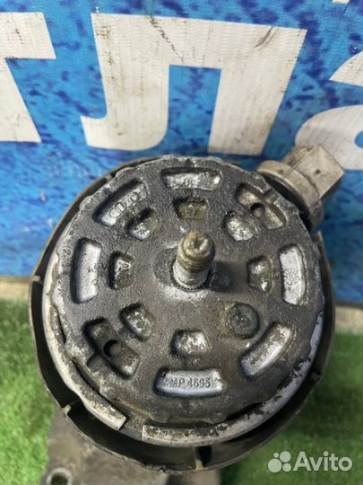 Подушка двигателя правая Audi A6 C6 CCA 2009