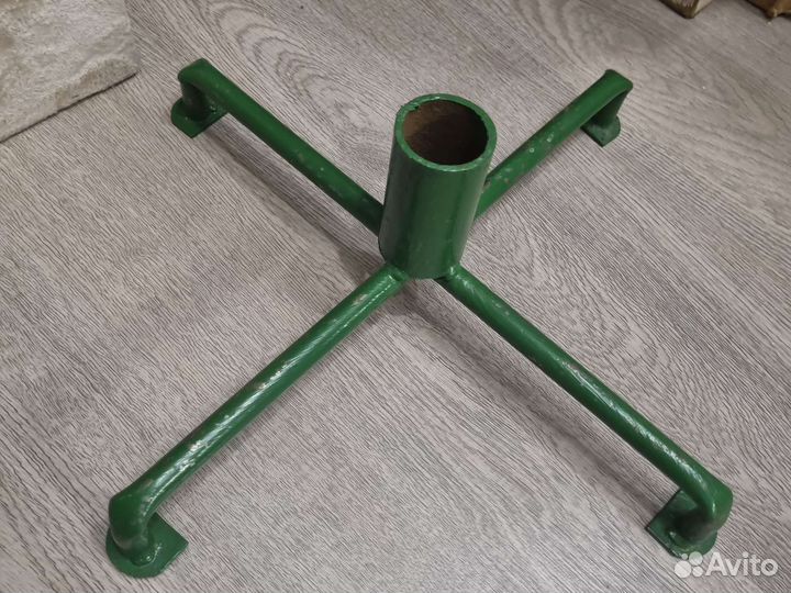 Подставка для елки