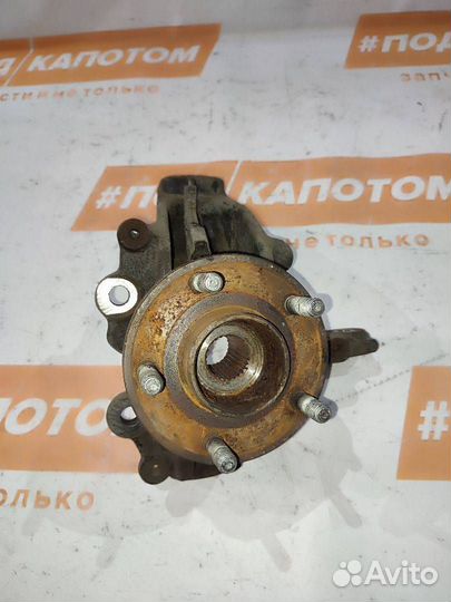 Кулак передний левый Ford Focus 3 2011 1702855