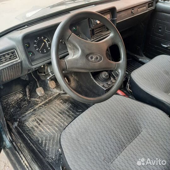 ВАЗ 2107 1.6 МТ, 2004, 30 000 км