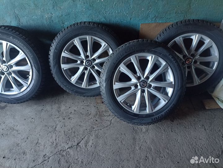 Колёса 215/60/17 Nissan