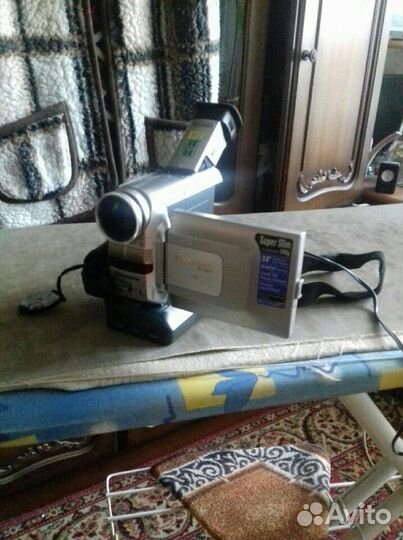 Видеокамера 