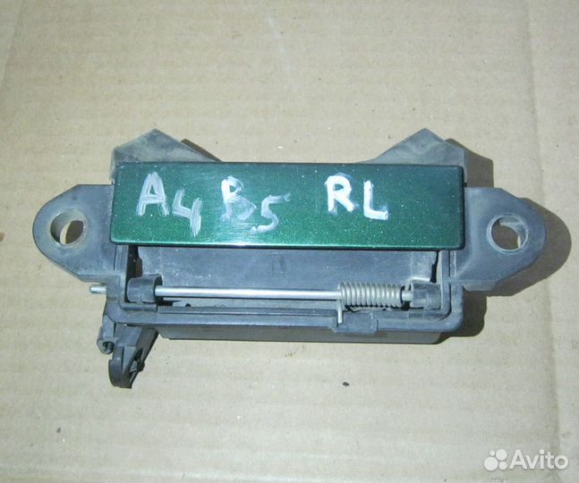 Ручка двери зад. левой наружная Audi A4 B5