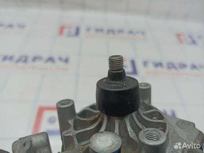 Моторчик стеклоочистителя передний Toyota Corolla