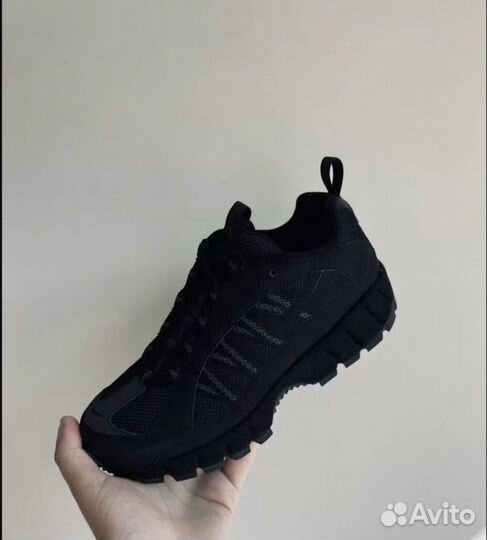 Кроссовки Nike Air Humara 17 Triple Black