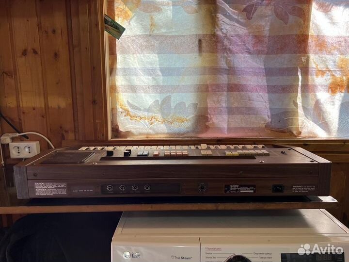 Синтезатор casio