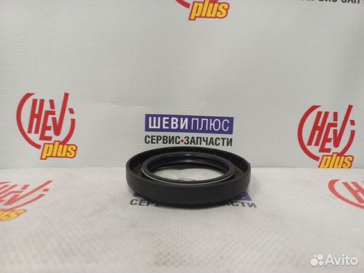 Сальник привода заднего моста левый Cadillac Escal