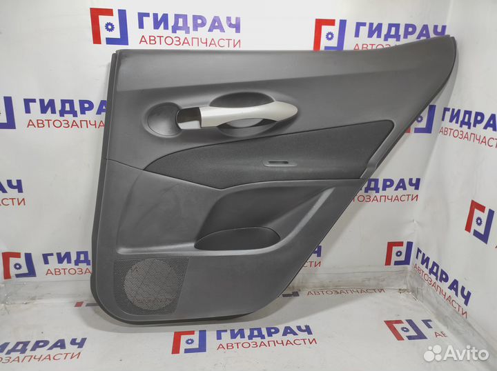 Обшивка двери задней правой Toyota Auris (E150) 67