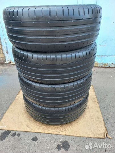 Nokian Tyres Hakka Black 2 SUV 235/60 R18