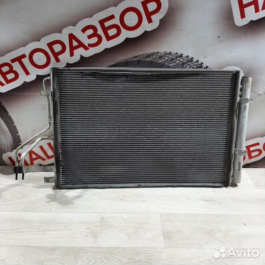 Радиатор кондиционера Hyundai I30 2014