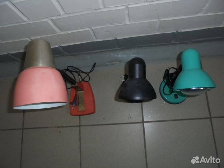 Лампа настольная