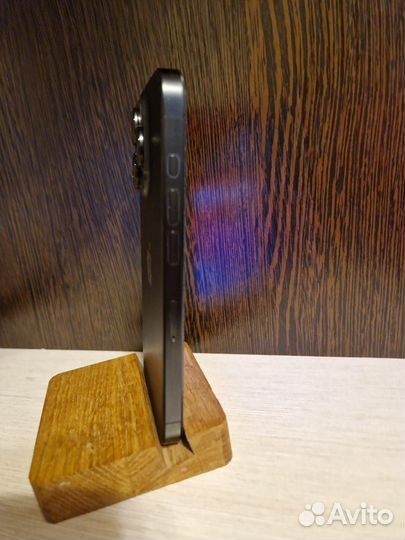 iPhone 15 Pro, 256 ГБ