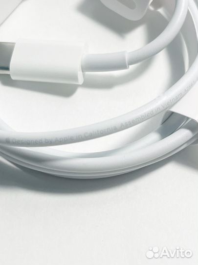 Оригиналтный кабель Apple Lightning-Type-c