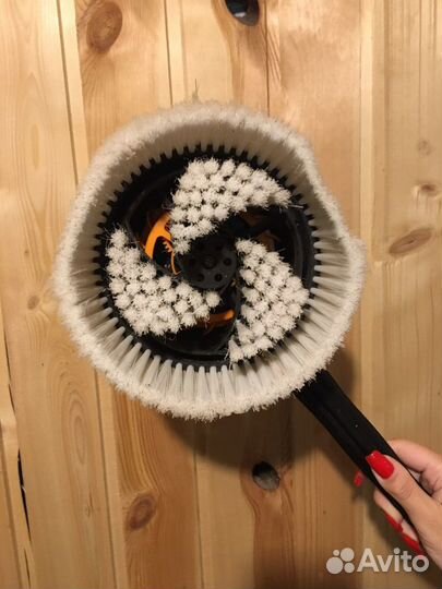 Вращающаяся щетка на минимойку Karcher