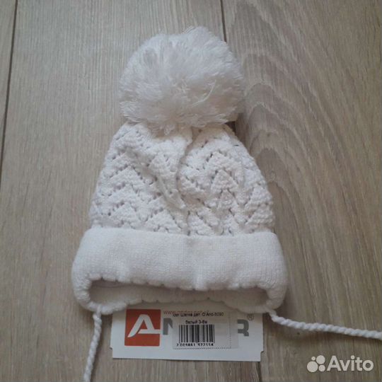 Новая демисезонная шапка для девочки