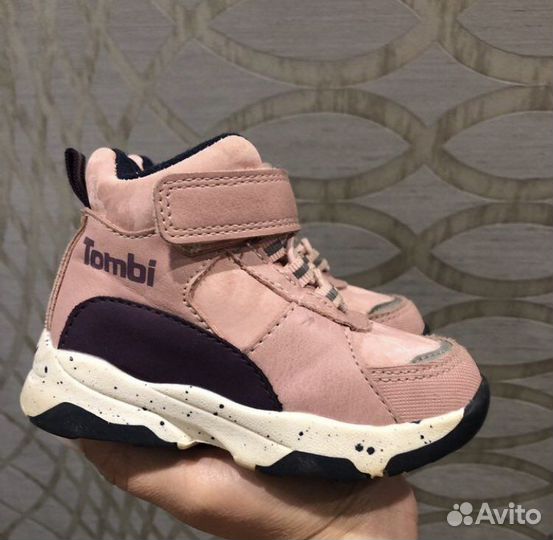 Ботинки демисезонные 22