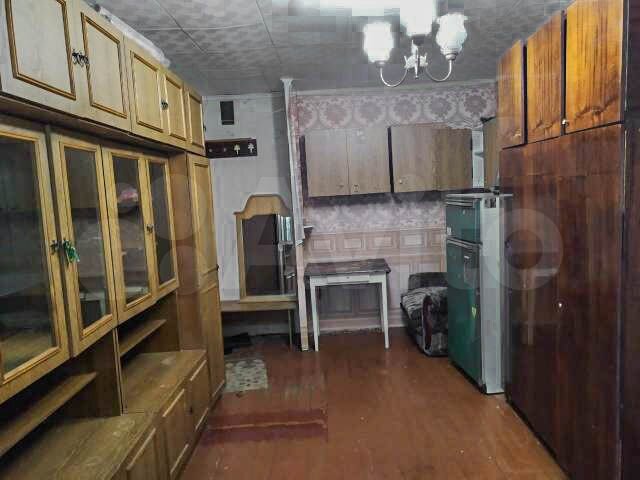 Комната 30 м² в 4-к., 2/5 эт.