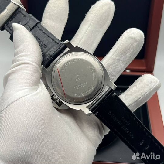 Наручные часы Panerai luminor