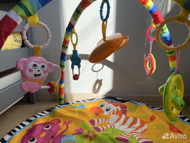 Развивающий коврик