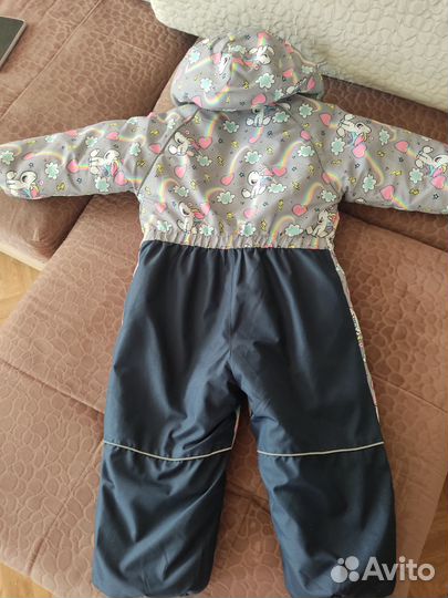 Зимний комбинезон для девочки
