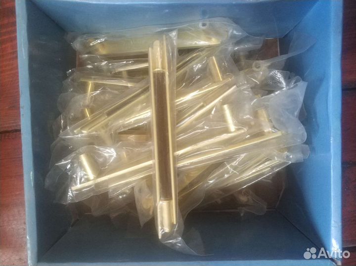 Мебельные ручки