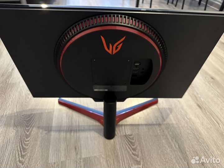 Монитор lg 27