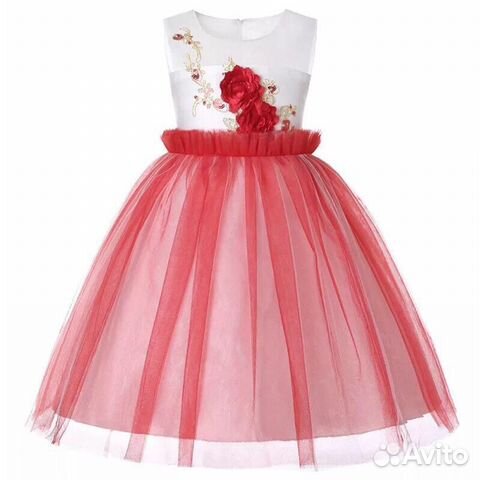 Платье праздничное новое на девочку 128-134 см